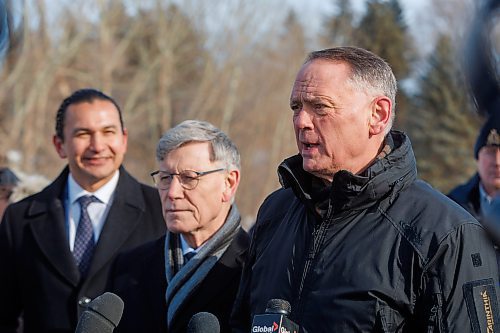 MIKE DEAL / FREE PRESS
Federal Public Safety Minister David McGuinty, Premier Wab Kinew, Sport Minister Terry Duguid, minister responsible for Prairies Economic Development Canada, and MP Ben Carr (Winnipeg South Centre) talks to the media after meeting with law enforcement officers from many branches Tuesday to talk about border security.
Reporter: Scott Billeck
250204 - Tuesday, February 04, 2025.