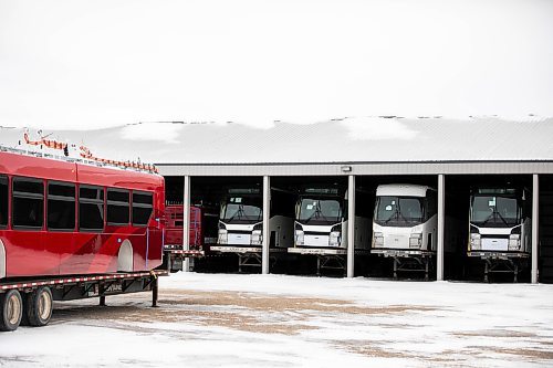 MIKAELA MACKENZIE / FREE PRESS
	

Buses behind the Motor Coach Industries building in Pembina, North Dakota on Wednesday, Feb. 5, 2025.

For Conrad story.
Winnipeg Free Press 2025