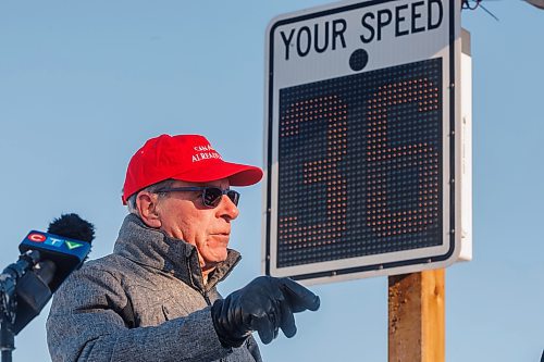 MIKE DEAL / FREE PRESS
Larry Johannson, Mayor, City of Selkirk, speaks during the press conference.
Matt Wiebe, Minister of Justice and Attorney General of Manitoba, Satvir Jatana, President &amp; CEO of Manitoba Public Insurance and Larry Johannson, Mayor, City of Selkirk, gathered at the speed display sign on Main Street in Selkirk, Manitoba, to talk about the importance of the Speed Display Sign Loan Program and the results of the pilot program.
Reporter: Nicole Buffie
250207 - Friday, February 07, 2025.