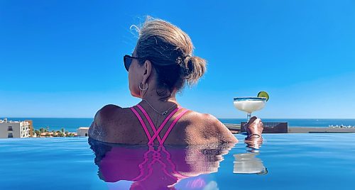 Steve MacNaull / Free Press
Kerry MacNaull with the ideal homemade margarita in the infinity pool at Lomas de la Jolla in San José del Cabo.
