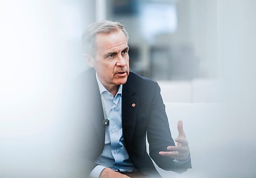JOHN WOODS / FREE PRESS
Mark Carney, candidate for the Liberal party leadership, talks to Dan Lett at Launch Co-working Space Monday, February 10, 2025.
Reporter: dan