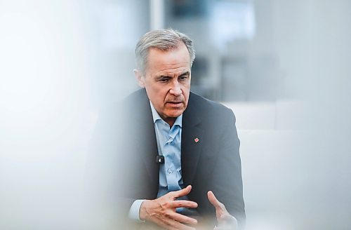 JOHN WOODS / FREE PRESS
Mark Carney, candidate for the Liberal party leadership, talks to Dan Lett at Launch Co-working Space Monday, February 10, 2025.
Reporter: dan
