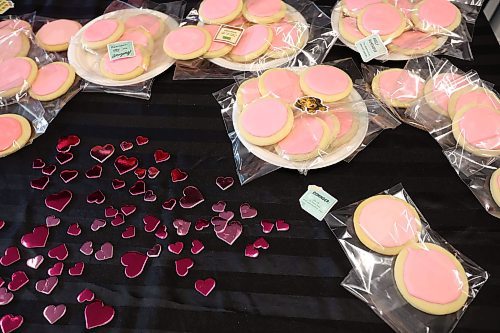 26022025
Members of Assiniboine College&#x2019;s Students' Association gave out free pink cookies from Chez Angela to fellow students at the college on Wednesday in hour of Pink Shirt Day. Pink Shirt Day is an annual event against bullying. The AC Student&#x2019;s Association held the event at both Brandon campuses to promote kindness.
(Tim Smith/The Brandon Sun)

