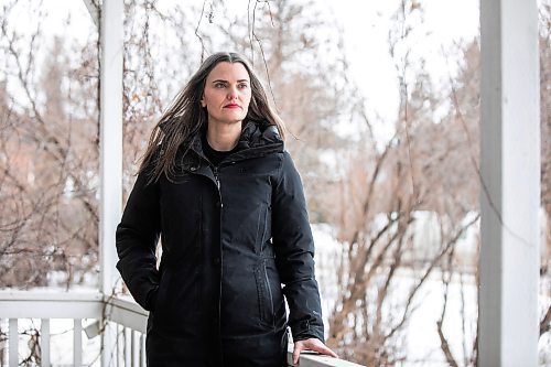 MIKAELA MACKENZIE / FREE PRESS
	

Lisa Moore, who has cold urticaria, on Tuesday, March 4, 2025. The condition most affects her with cold water (swimming) or when the temperatures drop extremely low.

For AV story.
Winnipeg Free Press 2025