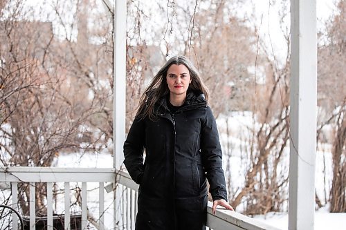 MIKAELA MACKENZIE / FREE PRESS
	

Lisa Moore, who has cold urticaria, on Tuesday, March 4, 2025. The condition most affects her with cold water (swimming) or when the temperatures drop extremely low.

For AV story.
Winnipeg Free Press 2025