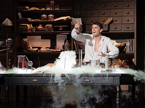 MARK RASH PHOTO

RWB - Jekyll &amp; Hyde

Dr. Henry Jekyll - Logan Savard

Winnipeg Free Press 2025