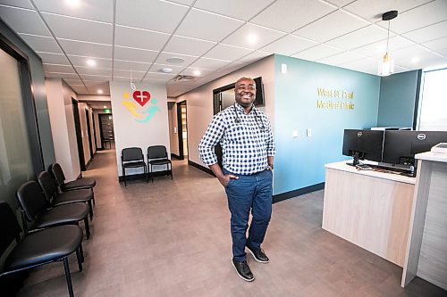 MIKAELA MACKENZIE / FREE PRESS
Dr. Temitope Ajayi at the West St. Paul Medical Clinic, which he will be opening Monday, on Friday, March 7, 2025. The bedroom community currently has no clinic, forcing families to drive to Winnipeg or East St. Paul for care.
For Nicole story.
Winnipeg Free Press 2025