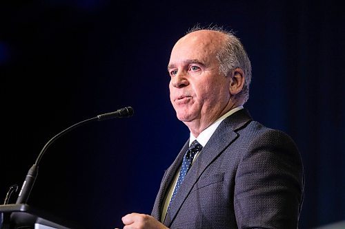 MIKAELA MACKENZIE / FREE PRESS
	

New University of Manitoba chancellor Dave Angus speaks before the annual State of the City address at the RBC Convention Centre on Friday, March 14, 2025. 

For Martin Cash story.
Winnipeg Free Press 2025