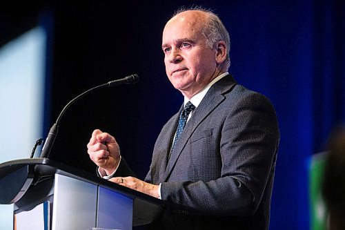 MIKAELA MACKENZIE / FREE PRESS
	

New University of Manitoba chancellor Dave Angus speaks before the annual State of the City address at the RBC Convention Centre on Friday, March 14, 2025. 

For Martin Cash story.
Winnipeg Free Press 2025