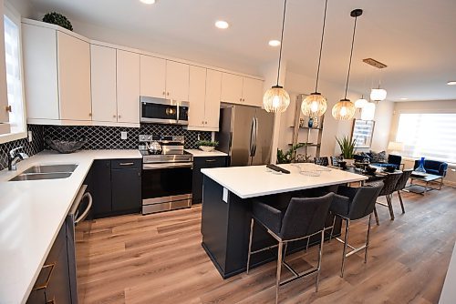 Todd Lewys / Free Press
Flow between the kitchen, dining area and family room is superb and seamless.