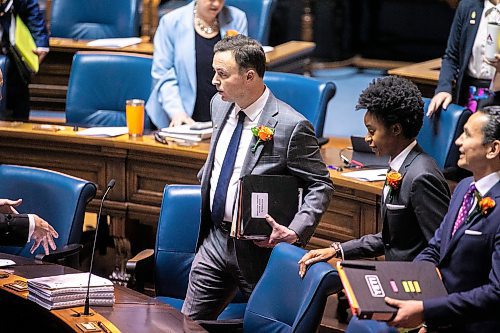 MIKAELA MACKENZIE / FREE PRESS
Finance minister Adrien Sala walks into the legislative chamber on budget day at the Manitoba Legislative Building on Thursday, March 20, 2025.
For budget stories.
Winnipeg Free Press 2025