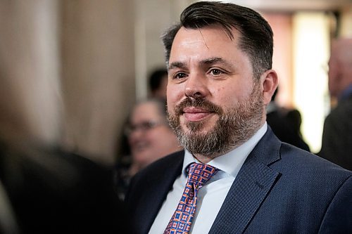 MIKAELA MACKENZIE / FREE PRESS
Kris Barnier, central Canada VP of Restaurants Canada, responds to the budget at the Manitoba Legislative Building on Thursday, March 20, 2025.
For budget stories.
Winnipeg Free Press 2025