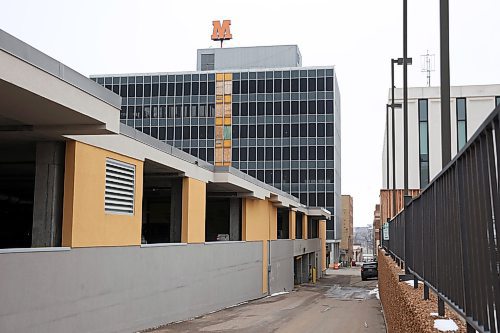21032025
The empty Big M Building in downtown Minot, North Dakota. 
(Tim Smith/The Brandon Sun)