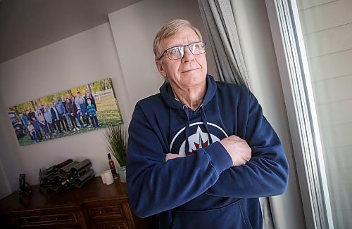 JOHN WOODS / WINNIPEG FREE PRESS
John Funk, who is awaiting heart surgery, is photographed with a family photo in his home in Niverville Monday, March 25, 2025. Funk was told that he needed bypass within four days after an angiogram in January, Funk has not received the surgeon, in-fact, he is still waiting to see a surgeon.
Reporter: chris