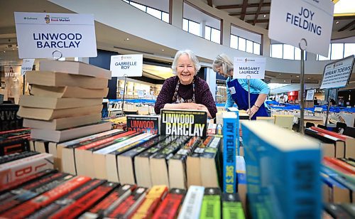 Ruth Bonneville  / Free Press 

ENT - book fair

Photo of  Carol Irving assembling  books with volunteers in preparation for the annual book fair at St. Vital Centre Thursday.  

Carol Irving is the Children&#x2019;s Hospital Volunteer Coordinator for the annual Book Market that runs this weekend.  

See story on  (niece of one of the original Book Marketeers from 65 years ago)

Reporter: Conrad Sweatman

April 23rd,  2025
