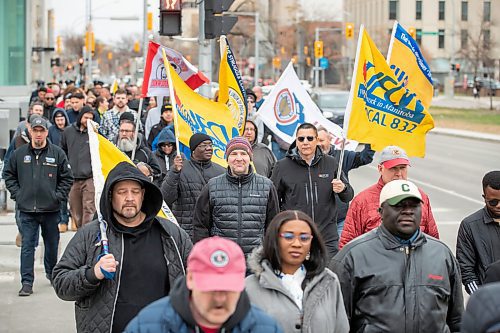ROOK JONES/FREE PRESS
SAFE Workers of Tomorrow Leader's Walk participants march along Broadway Avenue in Winnipeg, Man., Monday, April 28, 2025. In addtion to the Leaders' Walk, a ceremony to remember Manitobans who died last year after suffering injuries or illness at work took place at the Manitoba Workers Memorial which is also known as the Fallen Firefighter Memorial at Memorial Park in Winnipeg.