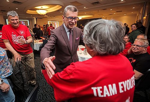JOHN WOODS / FREE PRESS
Liberal candidate Doug Eyolfson greets supporters at the campaign party after winning Winnipeg West Monday, April 28, 2025. 

Reporter: malak