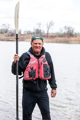MIKAELA MACKENZIE / FREE PRESS
Kayaker Dave Taylor by the Red River on Thursday, May 1, 2025. Dave Taylor is a local teacher who has written several op-eds drawing attention to sewers and pollution issues in the city.
For JS story.
Winnipeg Free Press 2025