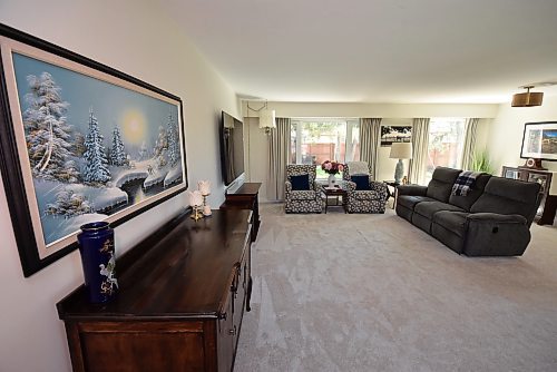 Todd Lewys / Free Press
Expansive and light-filled, the living room is a perfect spot to visit with company after dinner.
