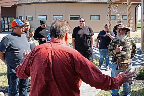 Sioux Valley Dakota Nation Chief Vincent Tacan briefly addresses a group of residents calling for Tacan to step down as Chief outside the Oyate’ Omnic’iya Tipi governance building in the community on Friday. Tacan stated that he would not be stepping down but refused to answer questions from the community members. The residents that gathered at the governance building allege that Tacan is not following the First Nation’s constitution and laws of governance.
(Tim Smith/The Brandon Sun)