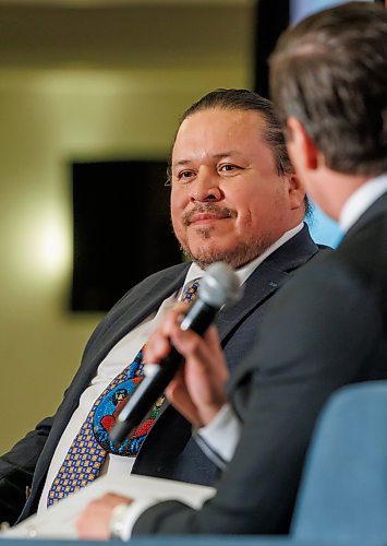 MIKE DEAL / FREE PRESS
Southern Chiefs' Organization Grand Chief Jerry Daniels, gives the keynote speech during The Chamber's May Member Luncheon at Delta Hotels by Marriott Winnipeg, provides an update on the development of Wehwehneh Bahgahkinahgohn, formally the Hudson's Bay Company building.
Reporter: Carol Sanders
250516 - Friday, May 16, 2025.