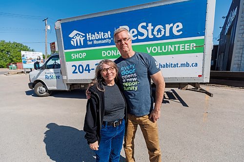 MIKE DEAL / FREE PRESS
Cynthia Burke, an environmental manager in Manitoba’s film industry with Kelly Krentz, procurement manager for Habitat for Humanity Re-Store. One of the movies Cynthia worked on just won an international sustainability award and lots of construction materials from that film were donated to Habitat instead of ending up in the landfill.
Reporter: Eva Wasney
250522 - Thursday, May 22, 2025.
