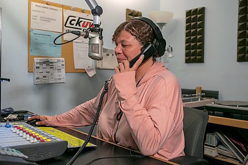 BROOK JONES/FREE PRESS
CKUW's Rez Vibe Connections host Stephanie Kersey, 43, is pictured inside the radio station's announcer's booth at the University of Winnipeg in Winnipeg, Man., Friday, May 30, 2025. Kersey's show airs live Fridays from 5 to 7 p.m.