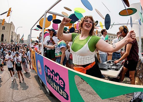 JOHN WOODS / FREE PRESS
People participate in the Pride Parade Sunday, June 1, 2025 in downtown Winnipeg.

Reporter: standup