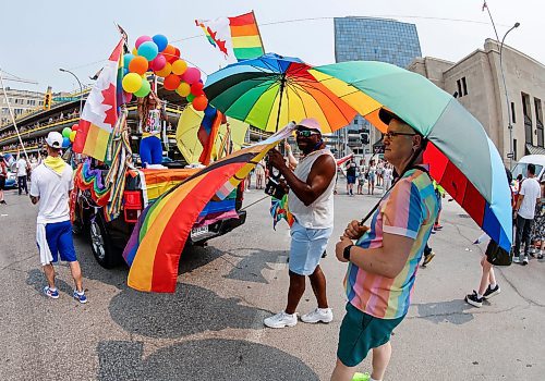 JOHN WOODS / FREE PRESS
People participate in the Pride Parade Sunday, June 1, 2025 in downtown Winnipeg.

Reporter: standup
