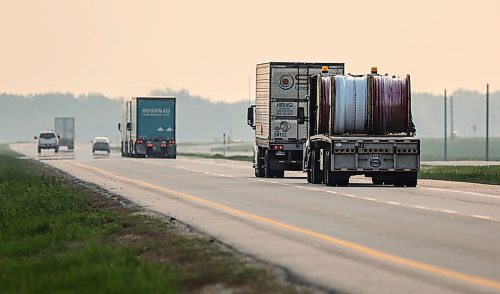 JOHN WOODS / FREE PRESS
Truckers on Transcanada west of Winnipeg Monday, June 2, 2025. 
Reporter: gabby