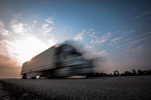 JOHN WOODS / FREE PRESS
Truckers on Transcanada west of Winnipeg Monday, June 2, 2025. 
Reporter: gabby