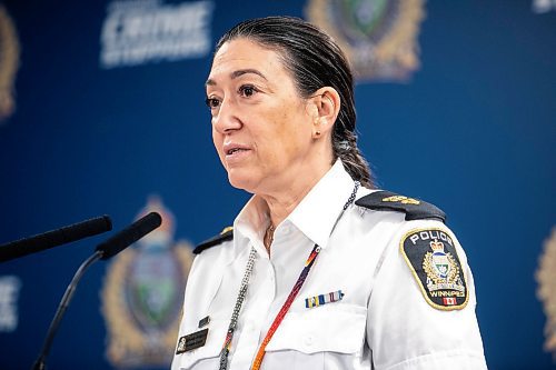 MIKAELA MACKENZIE / WINNIPEG FREE PRESS
	
Superintendent Bonnie Emerson speaks to the media about evacuee safety in Winnipeg on Thursday, June 5, 2025. 

For Erik story.
Winnipeg Free Press 2025