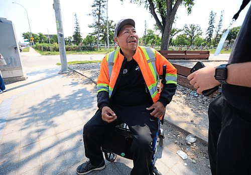 Ruth Bonneville / Free Press
Local New Bus Routes streeted
Photo of George Day talking to a reporter at the bus stop on Portage Ave. Tuesday.
Street interviews with bus riders asking them questions regarding their thoughts on the complete overhaul of Winnipeg’s Transit routes coming on Sunday.
June 24th, 2025