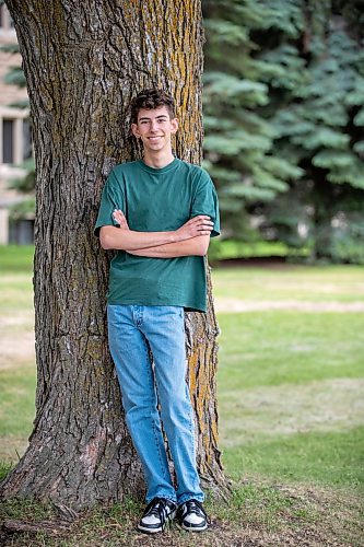 BROOK JONES/FREE PRESS
Windsor Park Collegiate graduate Landon Sanderson, 17, is member of the Youth Advisory Council for Children First Canada. Sanderson, who was pictured in Winnipeg, Man., Wednesday, June 25, 2025, will be attending the University of Toronto in September.