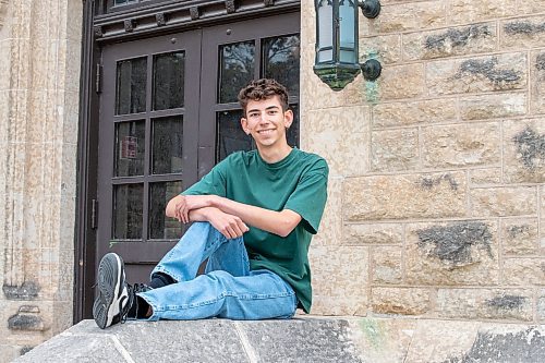 BROOK JONES/FREE PRESS
Windsor Park Collegiate graduate Landon Sanderson, 17, is member of the Youth Advisory Council for Children First Canada. Sanderson, who was pictured in Winnipeg, Man., Wednesday, June 25, 2025, will be attending the University of Toronto in September.
