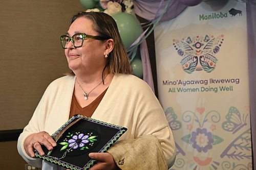 MATTHEW FRANK / FREE PRESS
Victoria McIntosh was one of more than 250 Indigenous women the province honoured on Thursday during the first annual gala celebrating the graduates from the class of 2025, hosted at the Portage Avenue Radisson Hotel. The graduates included highschool, college and university students.
The 66-year-old Indigenous woman from Sagkeeng First Nation graduated in June from the University of Manitoba with a master’s in education after starting university when she was 50.