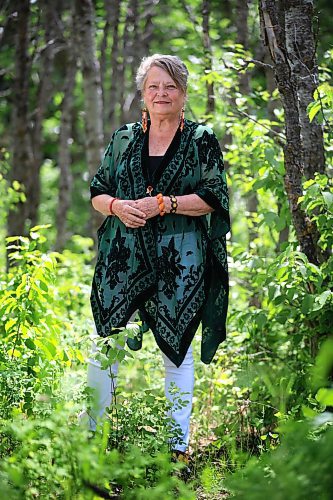 Ruth Bonneville  / Free Press 

ENT - Di Brandt / Assiniboine Forest
 Assiniboine Forest

Portrait of poet Di Brandt, at one of her favourite places,  in the woods at Assiniboine Forest.  

Story: Di Brandt, Winnipeg&#x2019;s first poet laureate,  for a Meeting Places feature (profiles of Manitobans in their favourite local places).

See story by Eva Wasney

June 26th,  2025

 