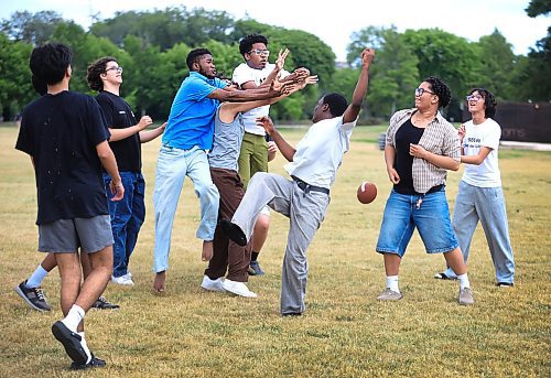 Ruth Bonneville / Free Press
Standup Schools Out
Grade 11 students from St. Maurice School decided to go to Assiniboine Park to play a pick up game of football to celebrate the end of the school year Friday.
June 27th, 2025