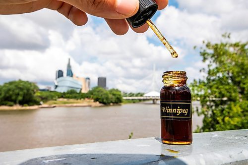 MIKAELA MACKENZIE / FREE PRESS
	
A scent inspired by Winnipeg on Monday, June 30, 2025.

For arts story.
Winnipeg Free Press 2025