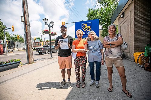 MIKAELA MACKENZIE / FREE PRESS
	
Concerned residents Ralph Bryant (left), Cheryl Martens, Lynne Somerville, and Ella at the RBC on Sargent Avenue, which is slated to close, in Winnipeg on Monday, June 30, 2025.

For Gabby story.
Winnipeg Free Press 2025