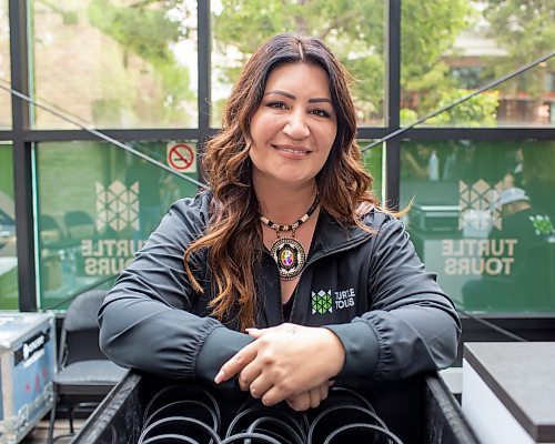 BROOK JONES/FREE PRESS
The Forks Market is now home to a new discovery space called Explore Indigenous which also houses Turtle Tours, an indigenous-owned storytelling and culinary experience operated by Ashley Smith. Smith was pictured in the discovery space at The Forks Market in Winnipeg, Man., Friday, July 4, 2025.