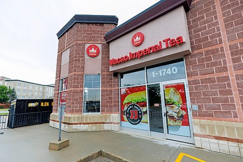 MIKE DEAL / FREE PRESS
Jimmy John’s, a U.S. sandwich chain, is opening in Winnipeg.
Jimmy John’s at 1-1740 Pembina Hwy
Reporter: Gabrielle Piche
250707 - Monday, July 07, 2025.