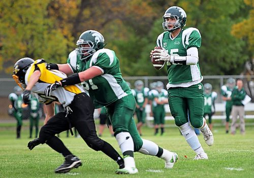 Dayton Black played quarterback for the Neelin Spartans before signing with the University of Saskatchewan Huskies as a defensive lineman. (Tim Smith/The Brandon Sun)