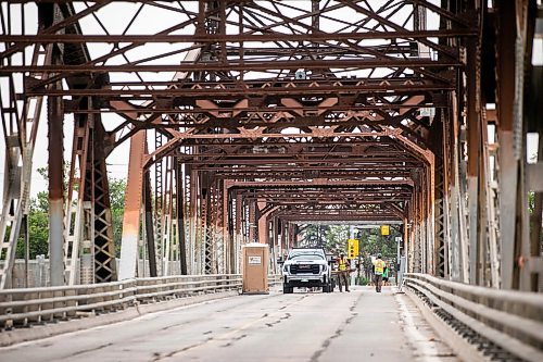 MIKAELA MACKENZIE / FREE PRESS
	
The Louise Bridge on Monday, July 14, 2025. 

For  story.
Winnipeg Free Press 2025