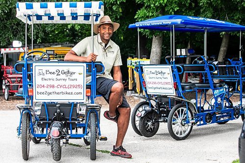 MIKAELA MACKENZIE / FREE PRESS
Chad Celaire, owner of Bee2gether Bikes, with the new electric group touring bikes at Assiniboine Park on Monday, July 14, 2025. Bee2gether Bikes is unrolling Bee2gether Electric Surrey Tours, which are new guided tours of the park.
For Gabby story.
Winnipeg Free Press 2025