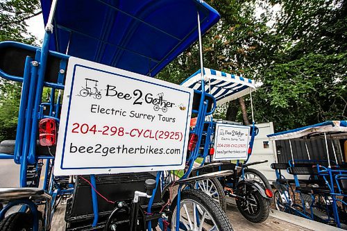 MIKAELA MACKENZIE / FREE PRESS
Chad Celaire, owner of Bee2gether Bikes, at Assiniboine Park Thursday, on Monday, July 14, 2025. Bee2gether Bikes is unrolling Bee2gether Electric Surrey Tours, which are new guided tours of the park.
For Gabby story.
Winnipeg Free Press 2025