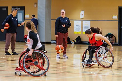MIKE DEAL / FREE PRESS
Canadian women's wheelchair basketball team coach Michele Sung, during training camp in Winnipeg at the Sport for Life Centre Tuesday morning.
Reporter: Taylor Allen
250715 - Tuesday, July 15, 2025.