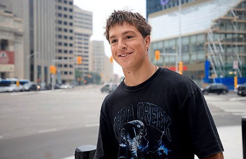 Ruth Bonneville / Free Press
Local Portage & Main update
Photo of Ryan Hotm while asking him his opinion on the opening of Portage and Main.
Story on what people think of Portage and Main intersection being reopened to pedestrians traffic month later.
July 28th, 2025