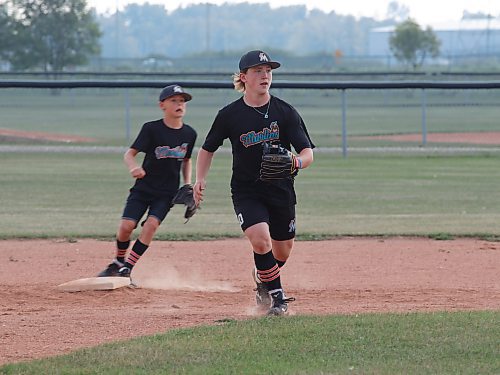 Kale Nicol tracks down a ball during Brandon Marlins 13U AAA baseball practice at Simplot Millennium Park on Wednesday. (Massimo De Luca-Taronno/The Brandon Sun)