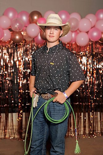 31072025
Easton Long of Coronach, Saskatchewan. Long is competing in the calf roping, team roping and chute dogging events. 
(Tim Smith/The Brandon Sun)

One time use in Brandon Sun August 2, 2025 issue. All images copyright Tim Smith. On loan to Brandon Sun for one-time use. No archiving. No use in Winnipeg Free Press. No online gallery. No additional use. 